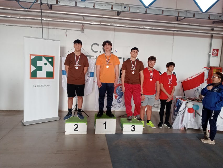 il podio del getto del peso Cresci 2° Gori 3°