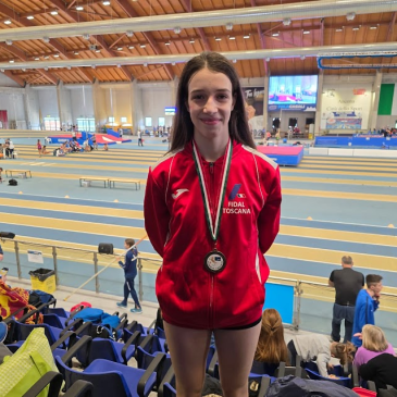 Fine settimana con titoli Toscani per Erica Silvestri nel disco e giavellotto e 3° posto in reppresentativa Toscana per Alessandra Micheletti nei 60HS